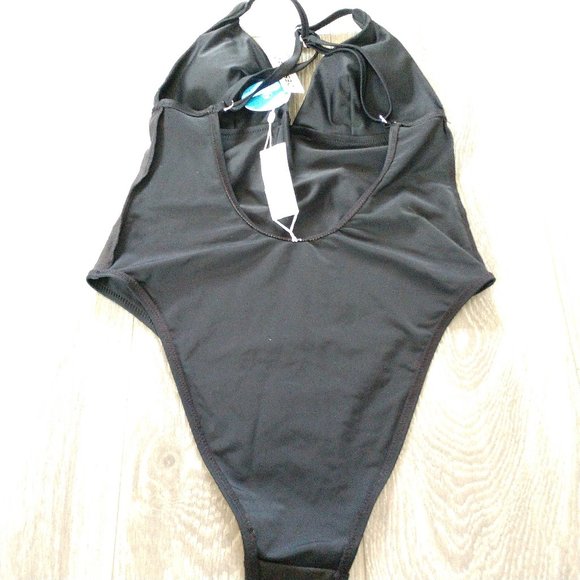 Cupshe Swim Nwt Cupshe Deep V Low Back One Piece Swimsuit Poshmark